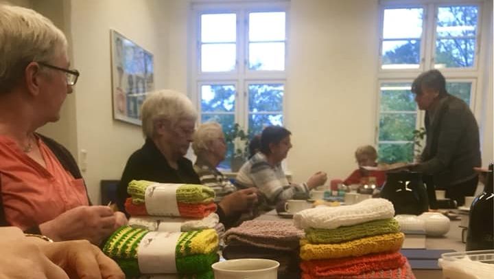 Strikkedamerne i Holbøl