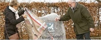 Afslørng af Holbøll stenen