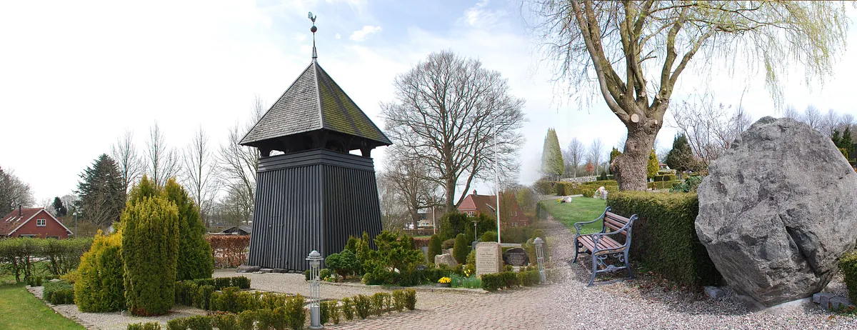 Klokketårn Holbøl Kirke